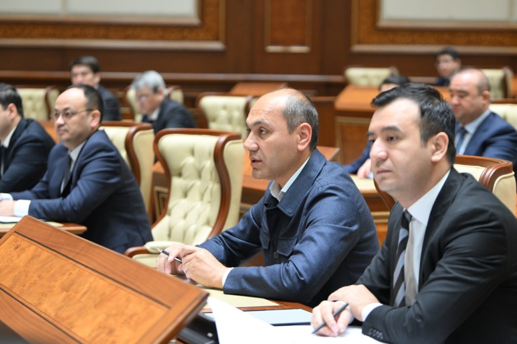 Сенат Узбекистана одобрил закон о градостроительной реновации